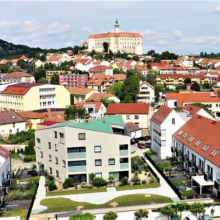 Palm Garden Apartment 1 Mikulov Exteriör bild