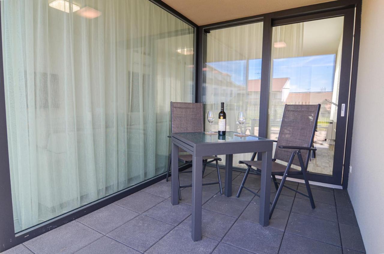 Palm Garden Apartment 1 Mikulov Exteriör bild